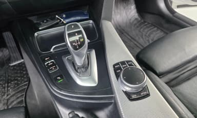 Series 4 (F32)