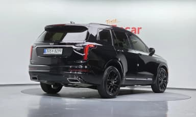 XT6