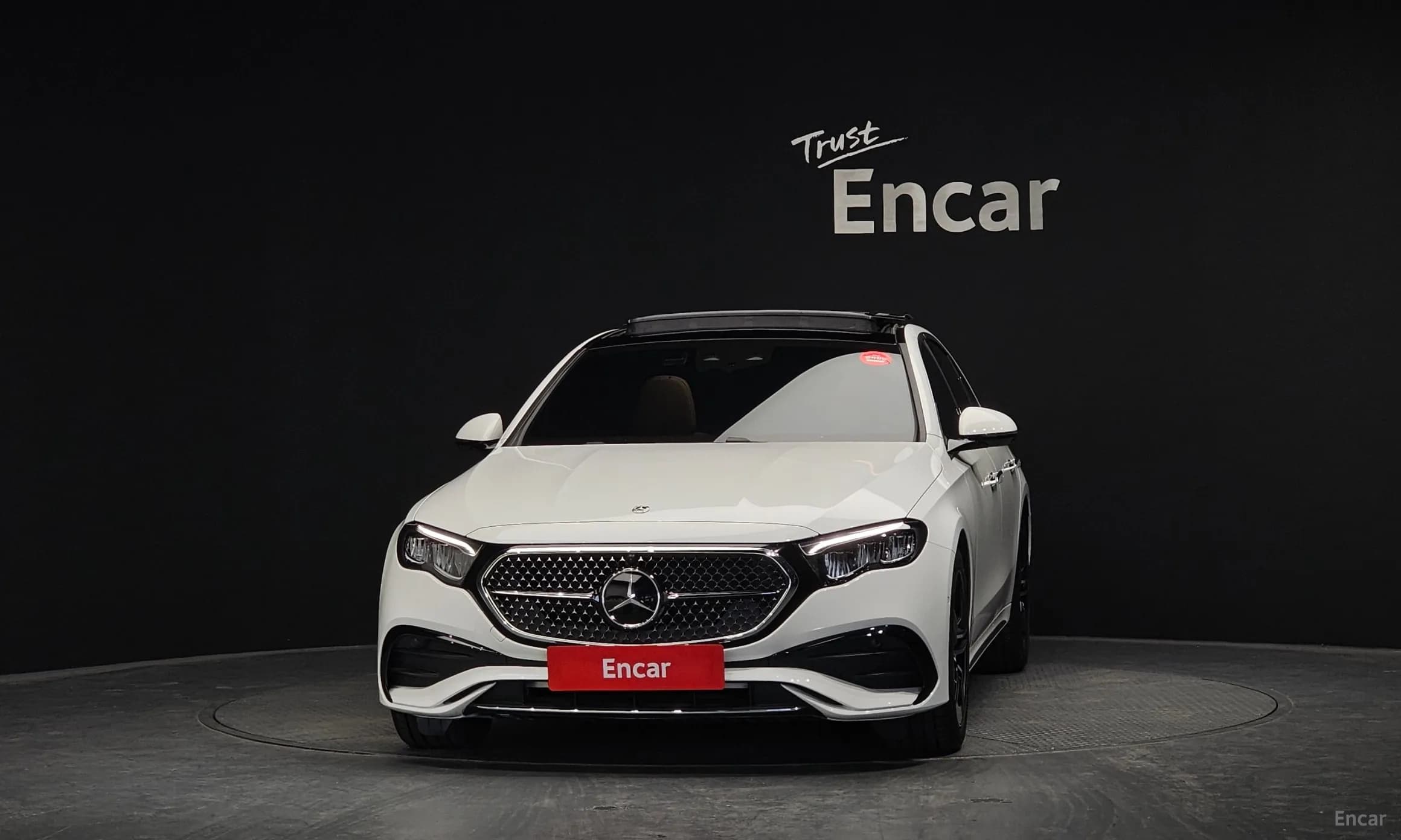 E-Class W214