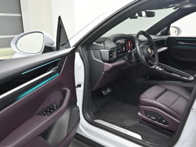 Macan EV