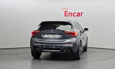 Q30
