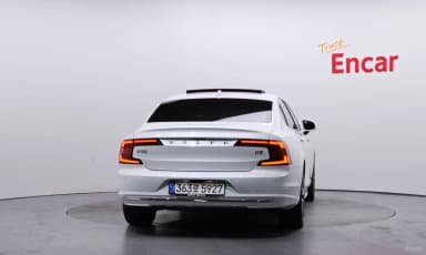 S90