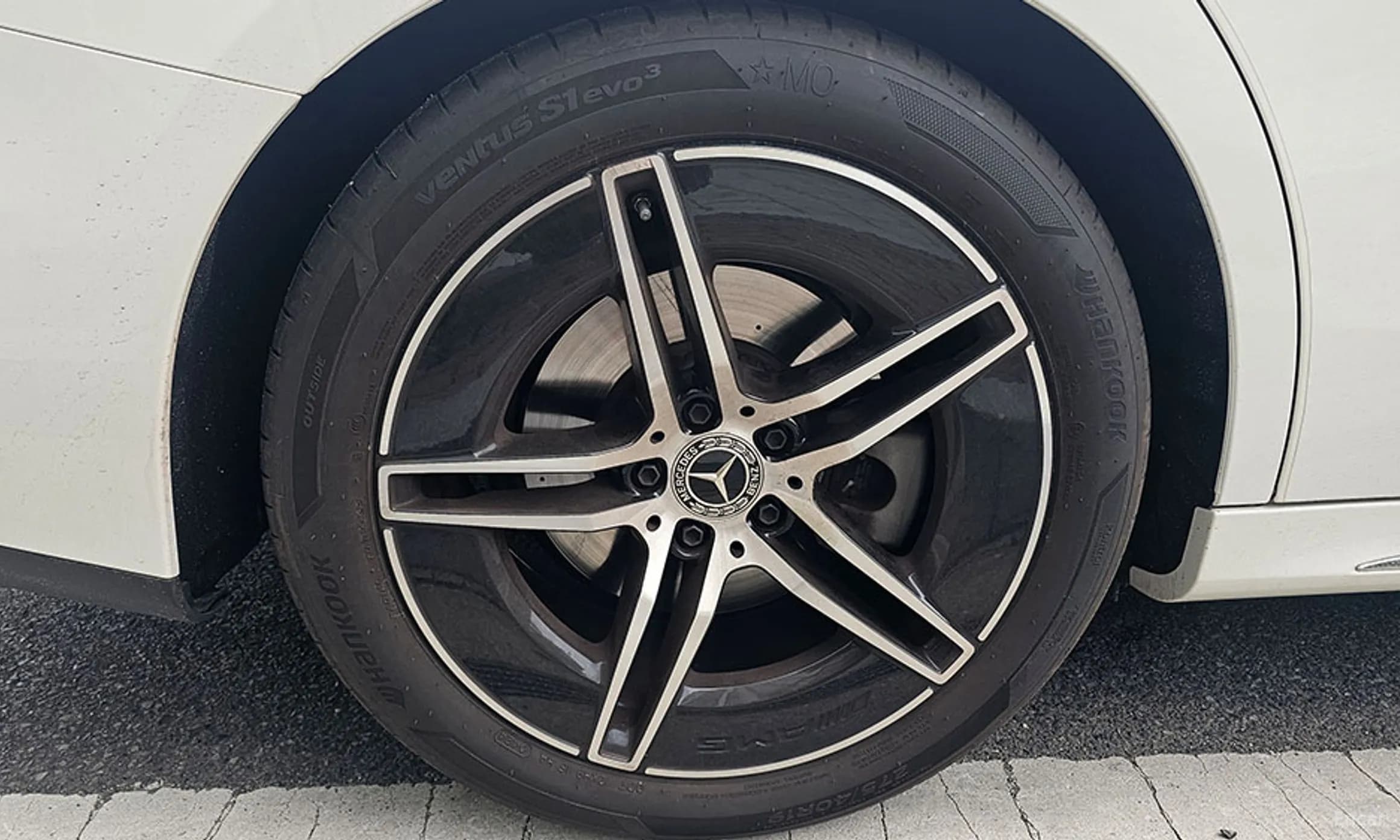 E-Class W214