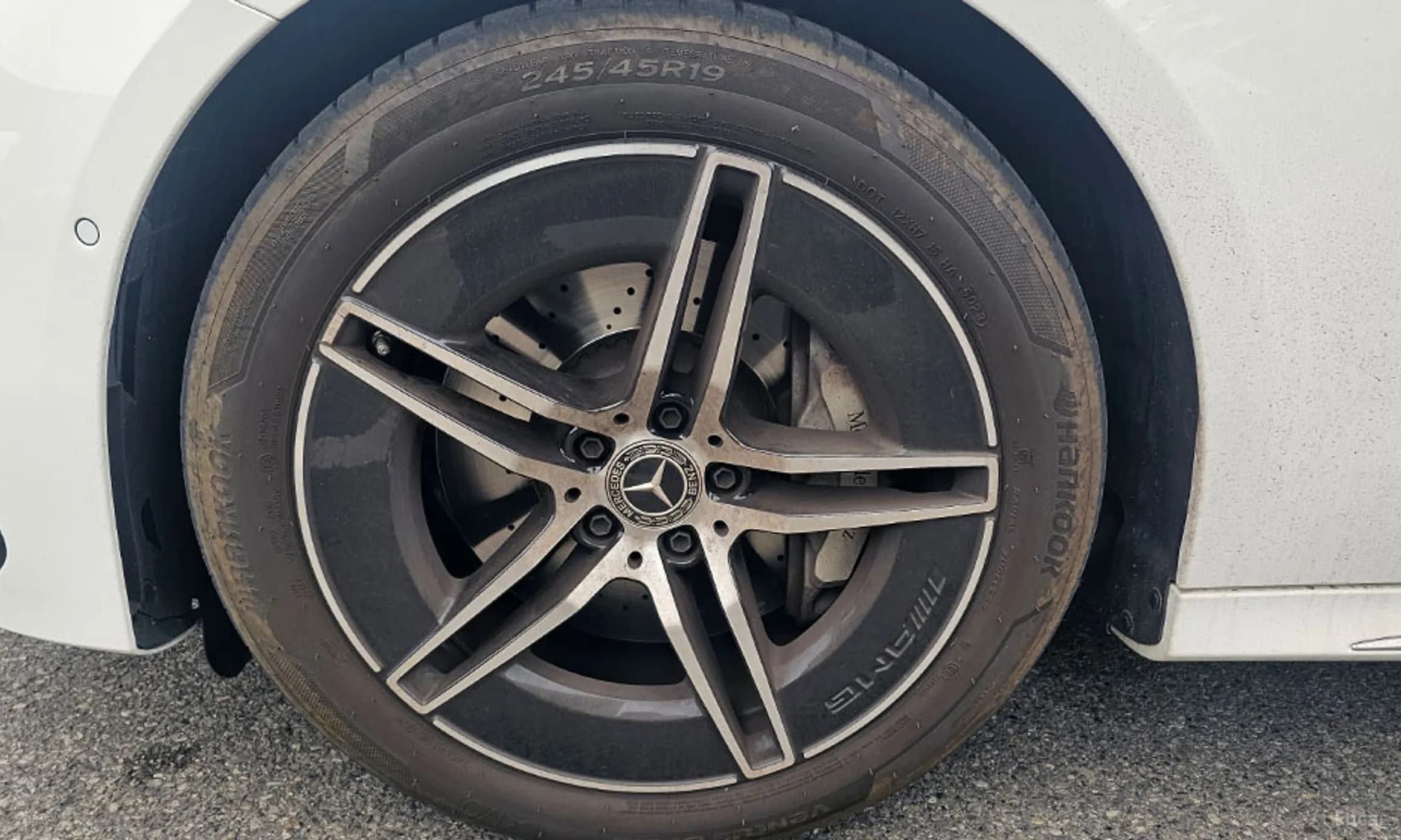 E-Class W214