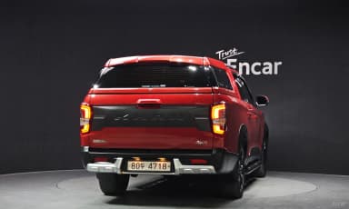 Rexton Sports Khan