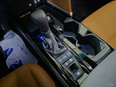 Camry (XV80)
