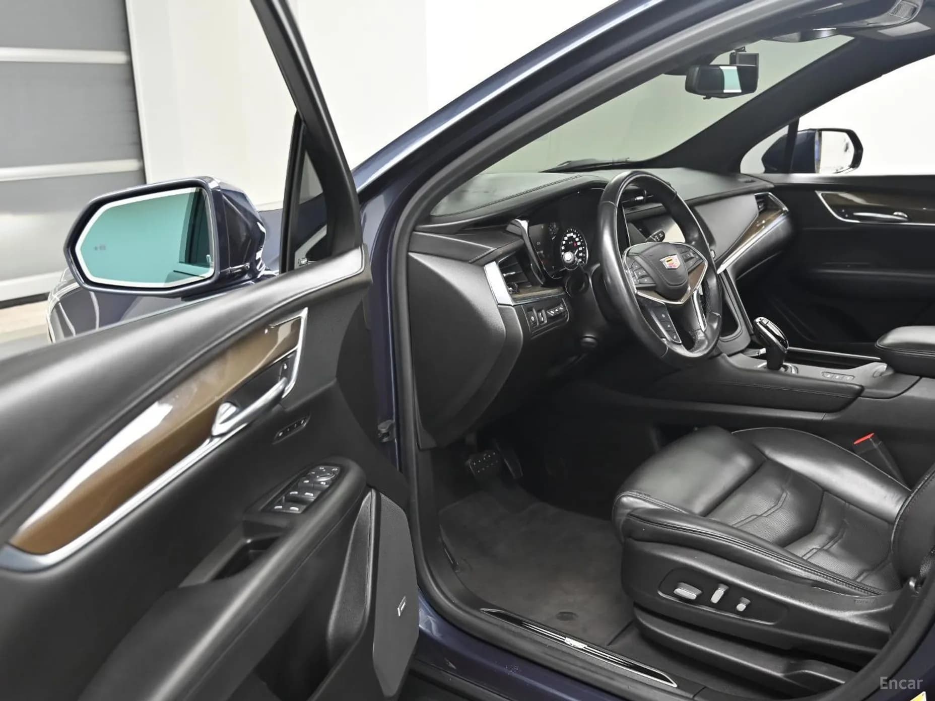 XT5