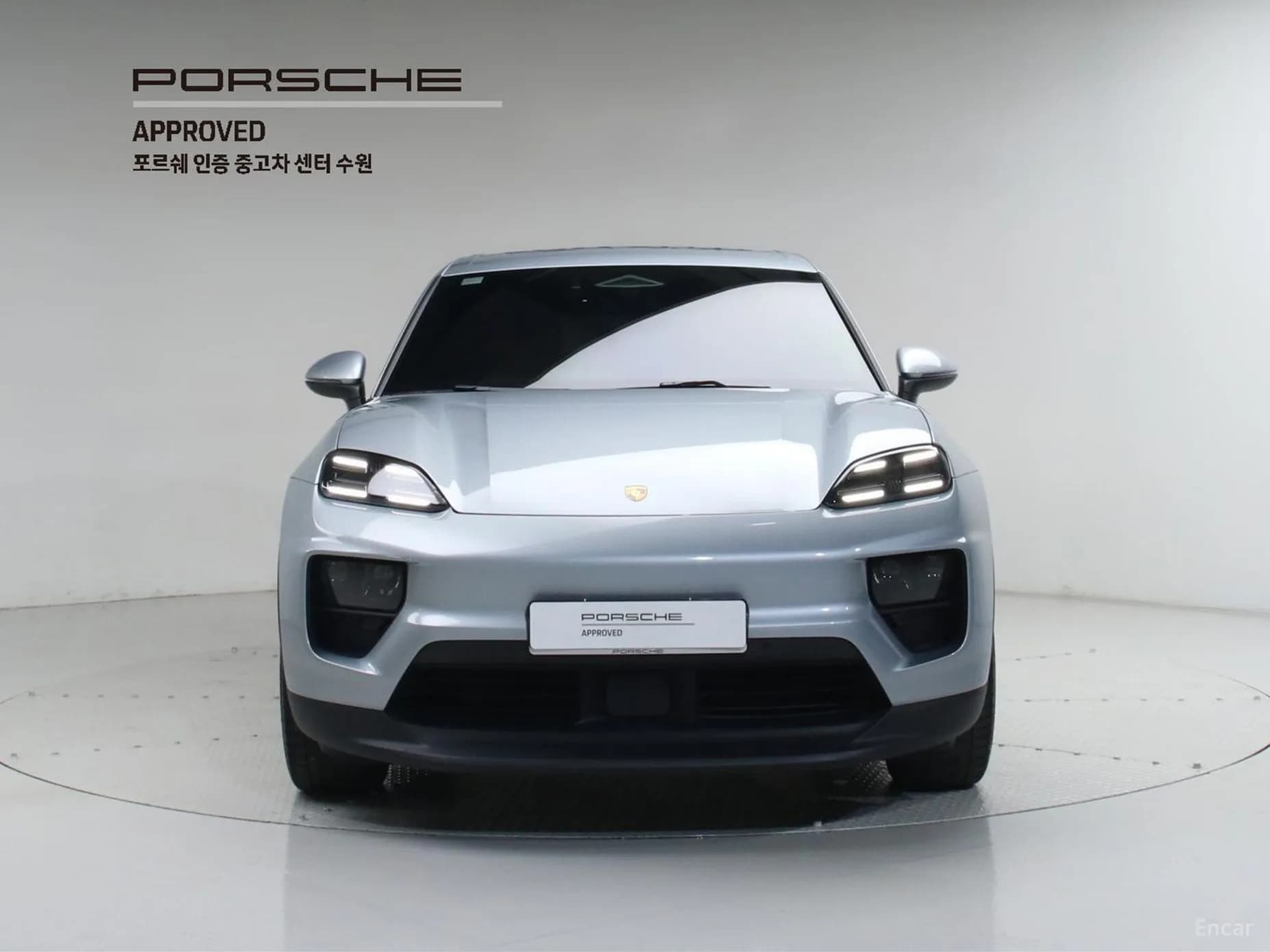 Macan EV