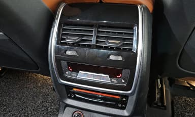 X7 (G07)