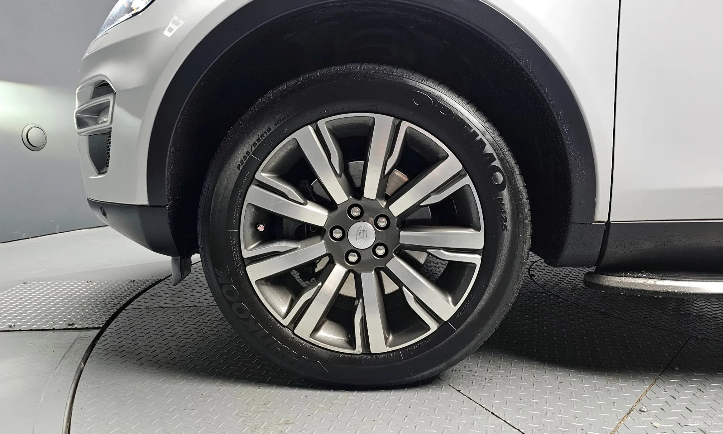Discovery Sports
