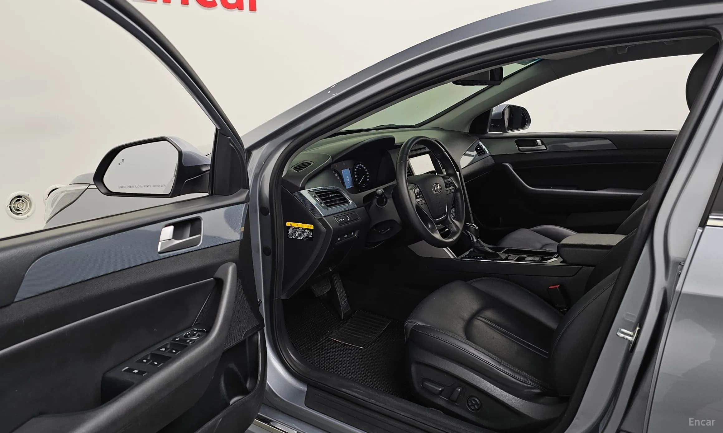 LF Sonata Hybrid