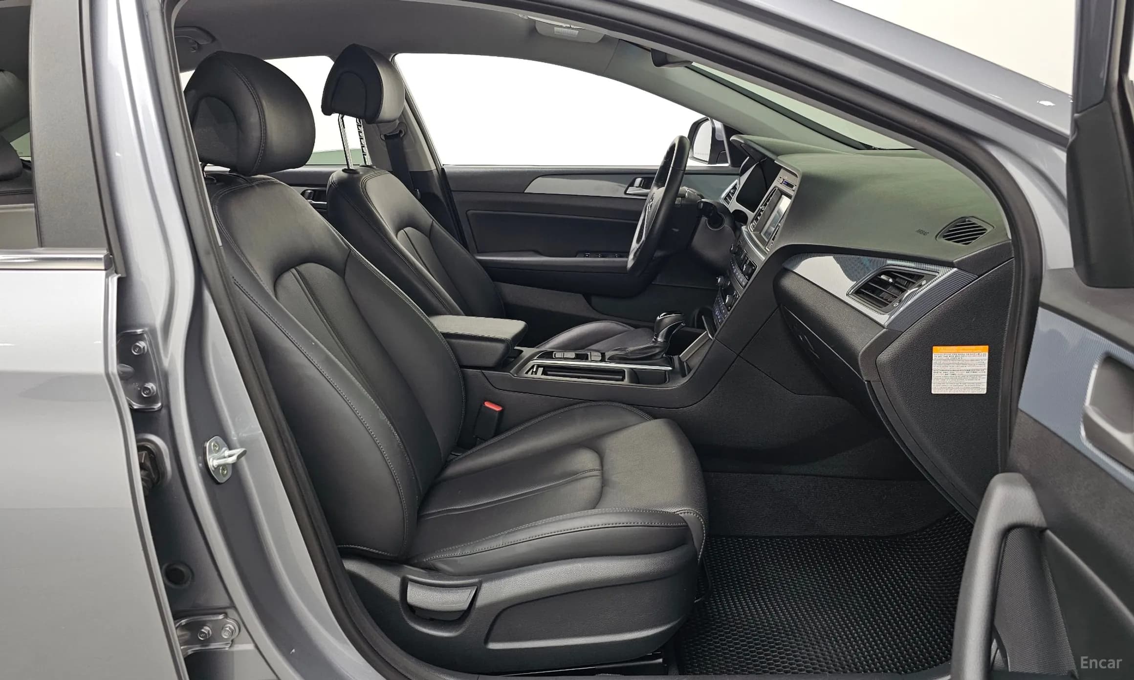 LF Sonata Hybrid