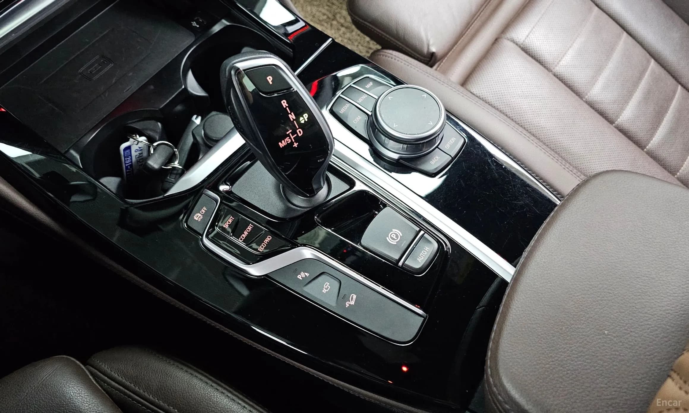 X4 (G02)