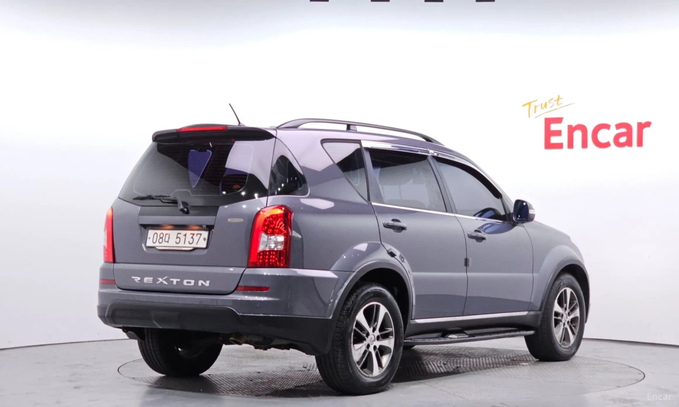 Rexton W