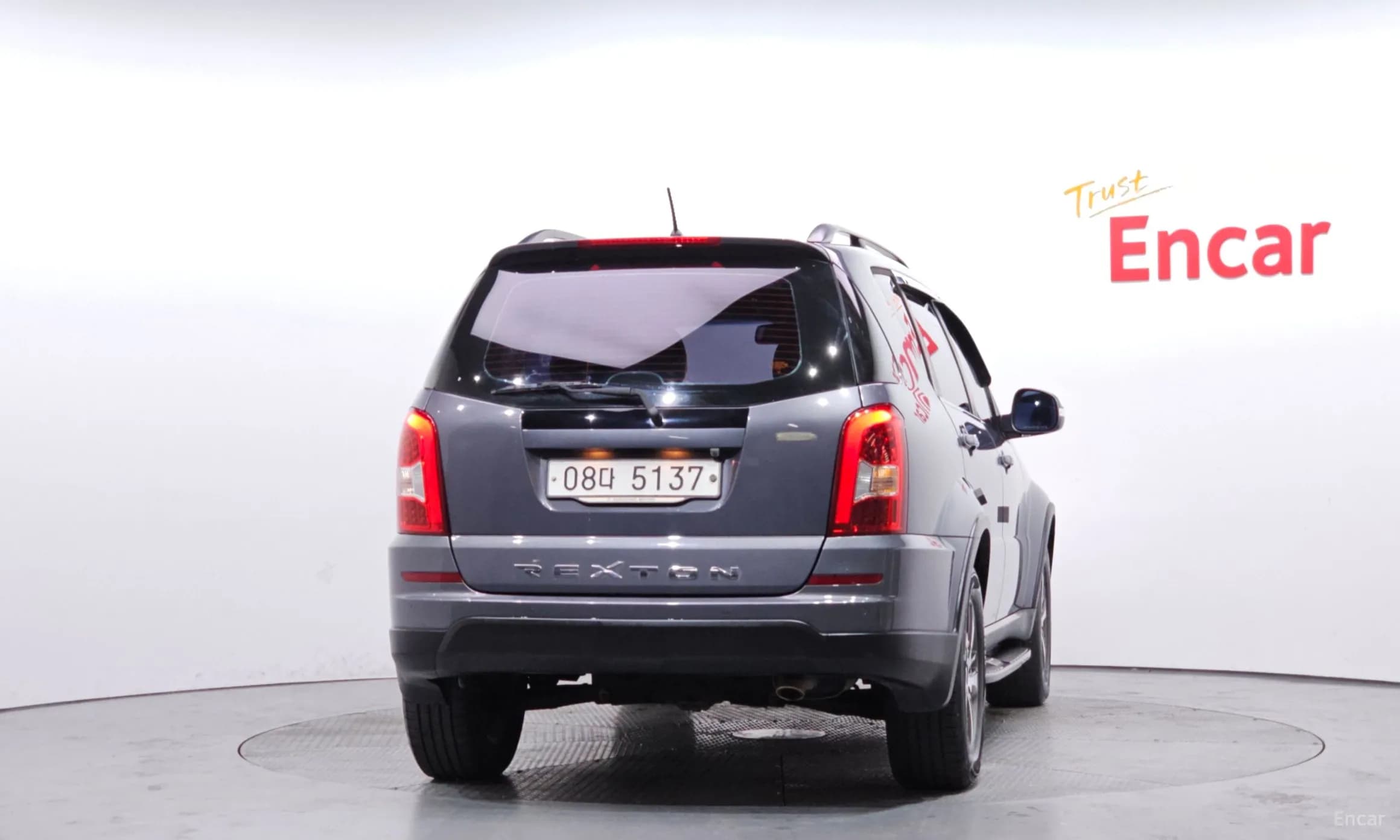 Rexton W