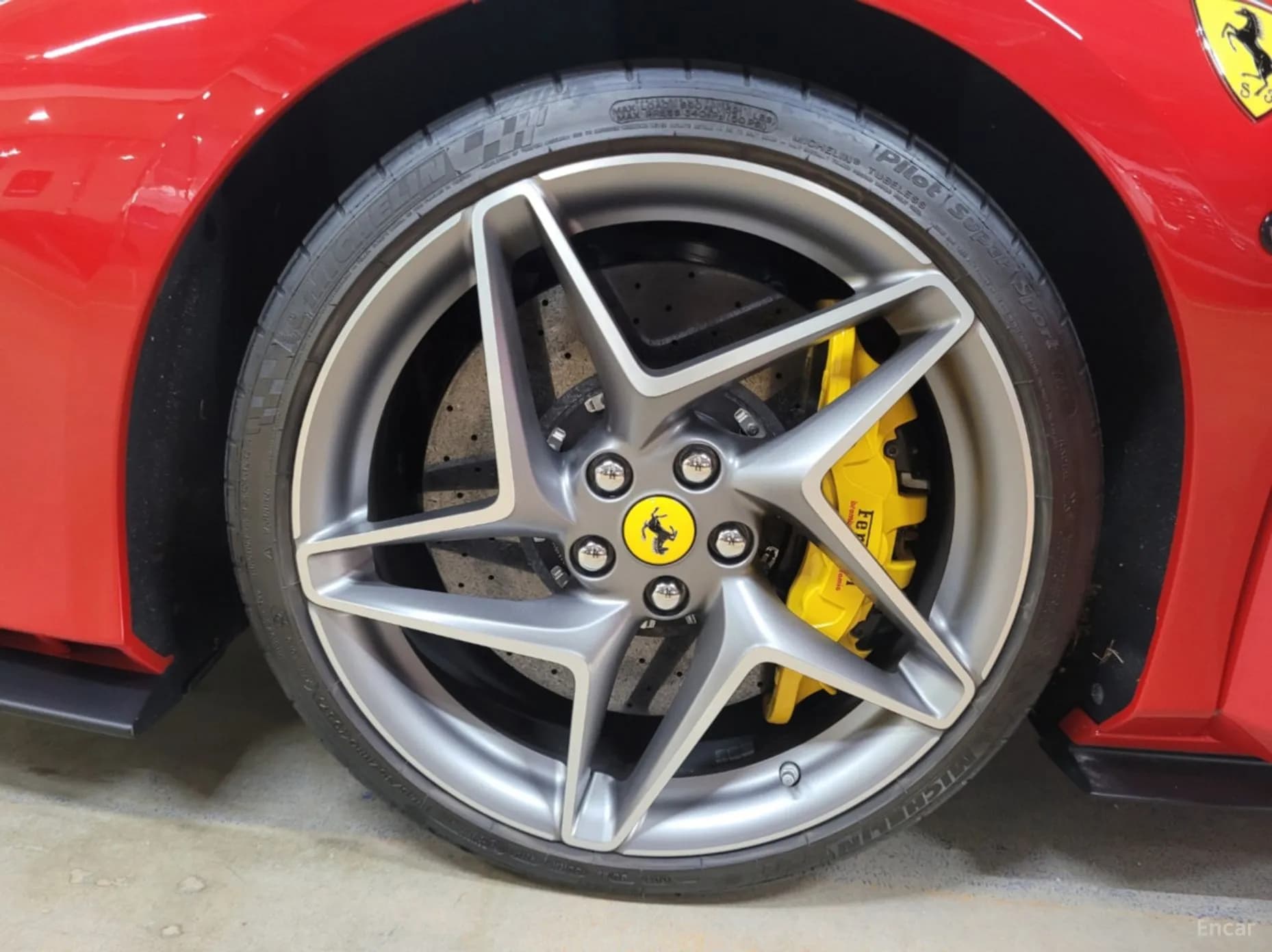 F8 Spider