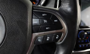 Grand Cherokee