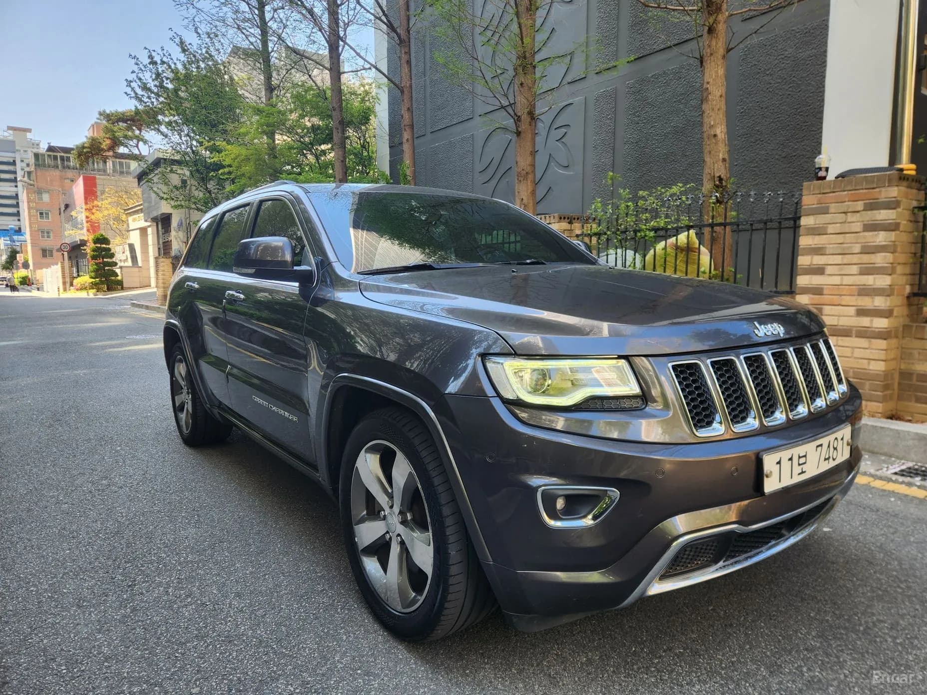 Grand Cherokee