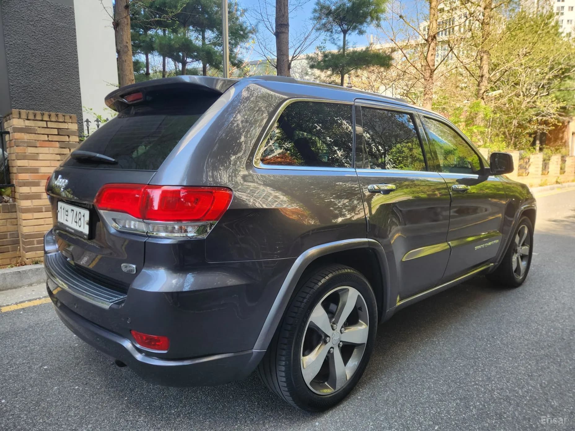 Grand Cherokee