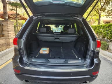 Grand Cherokee