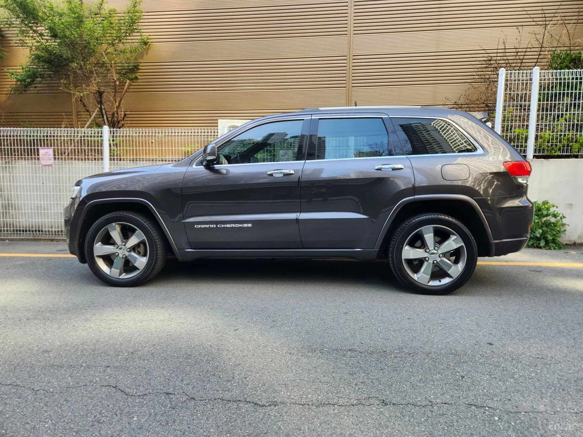 Grand Cherokee