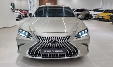 ES300h 7th Generation