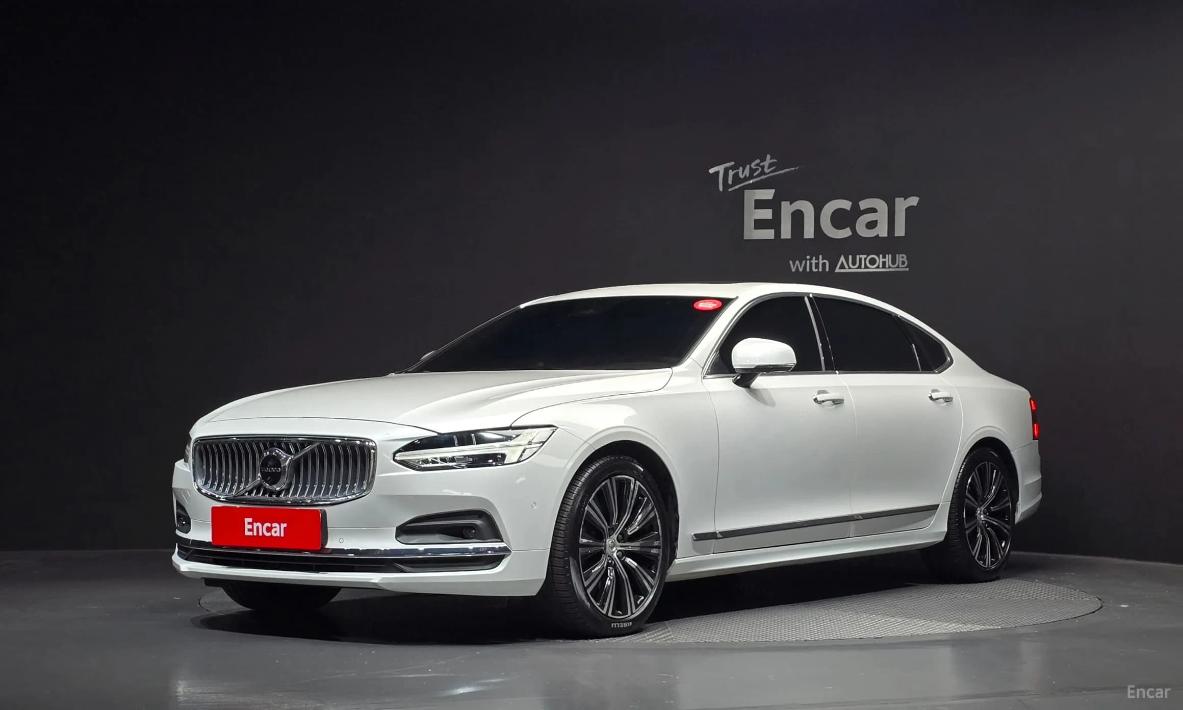 S90