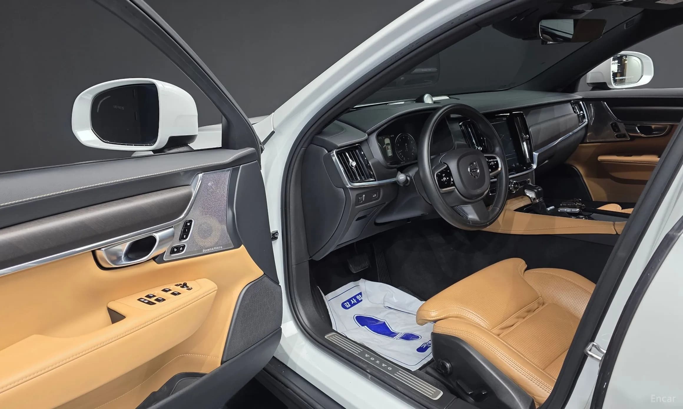 V90 Cross Country