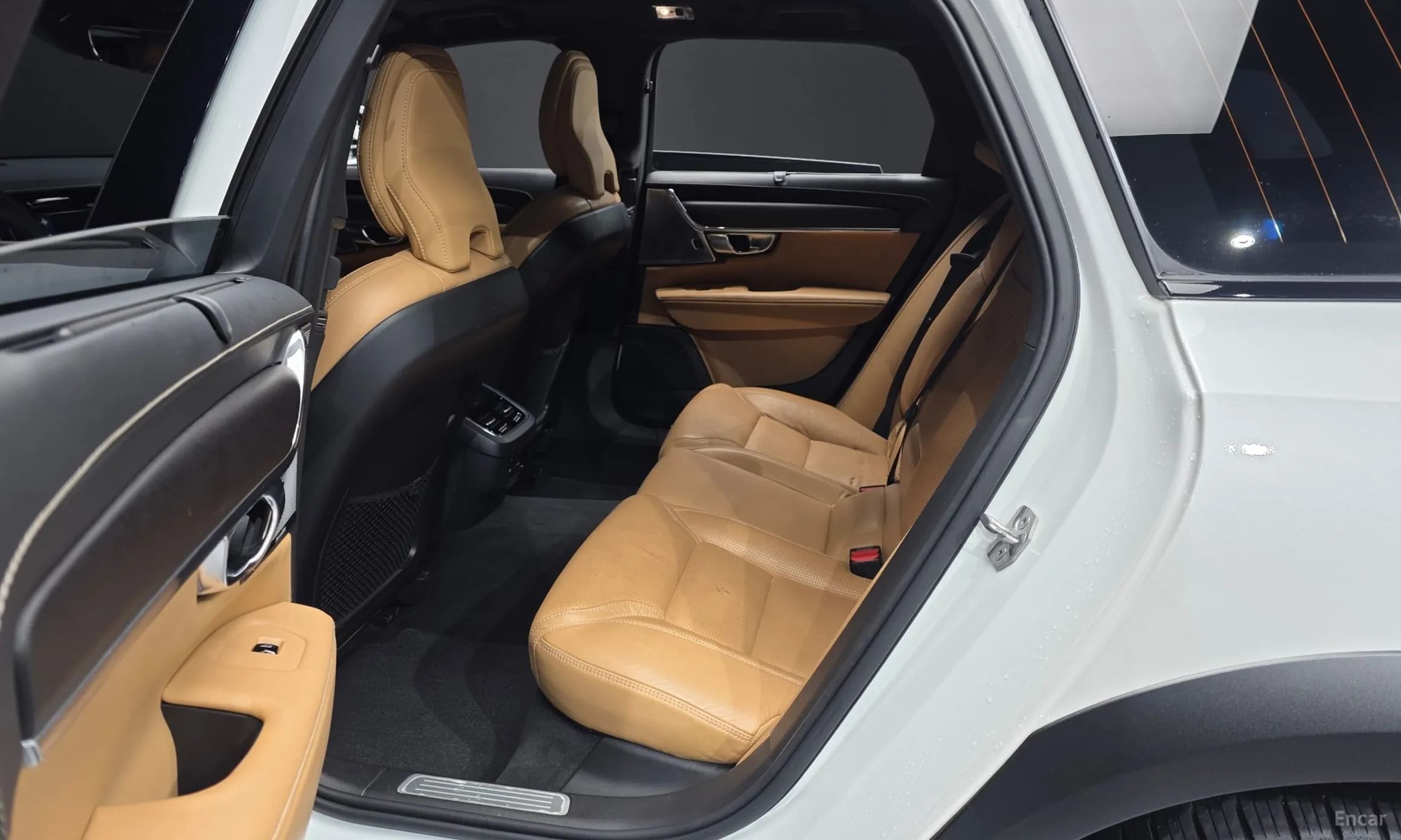 V90 Cross Country