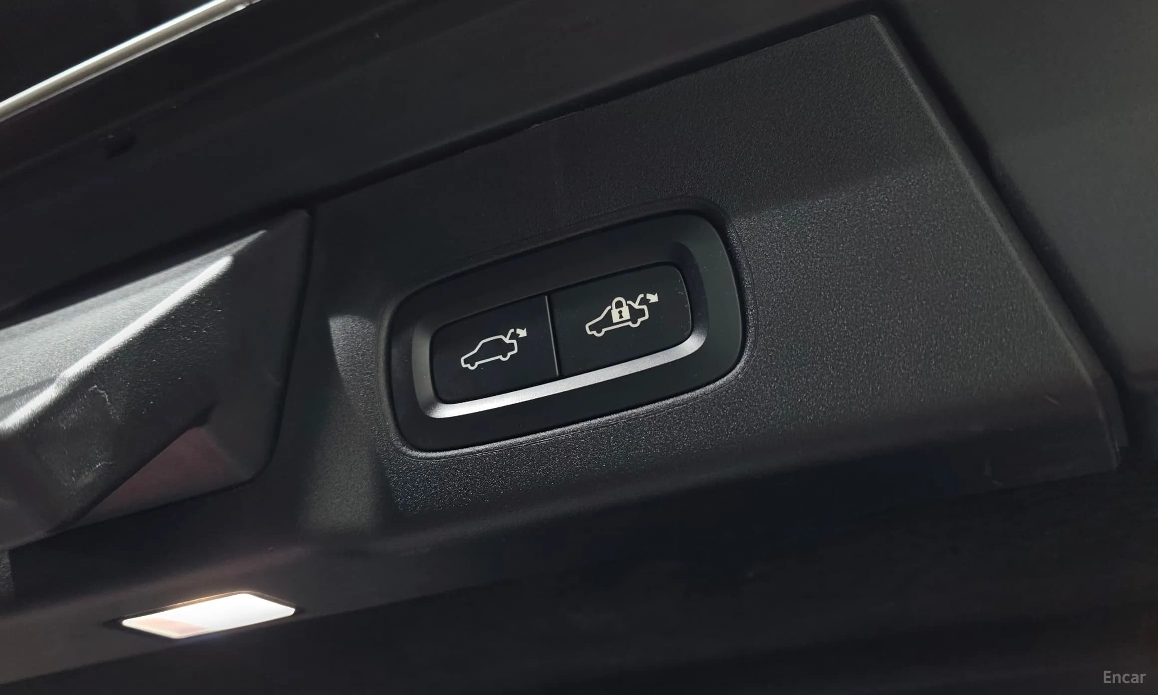 V90 Cross Country