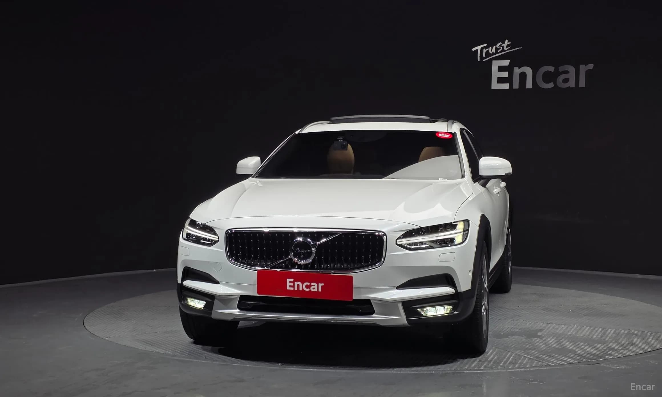 V90 Cross Country