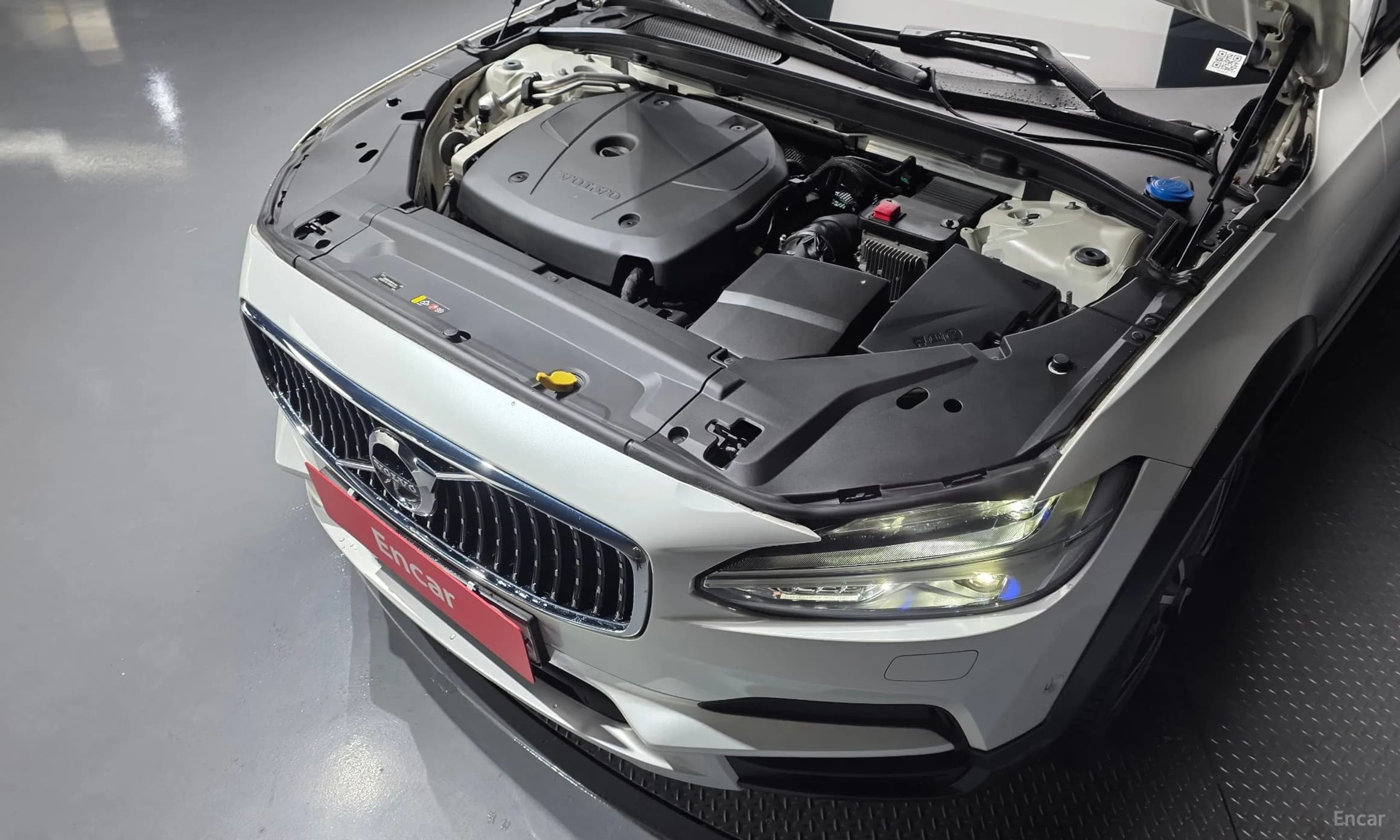 V90 Cross Country