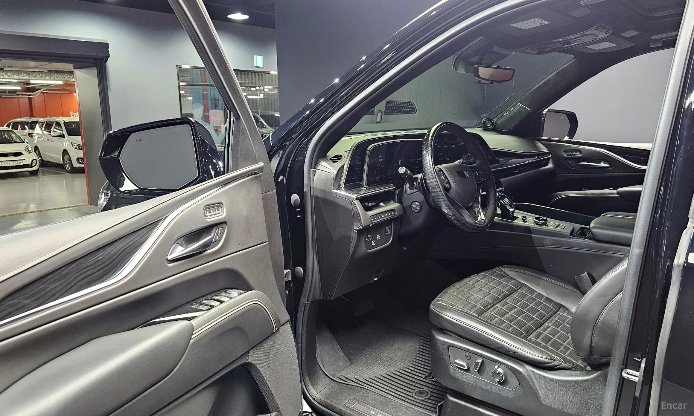 Escalade 5th Generation