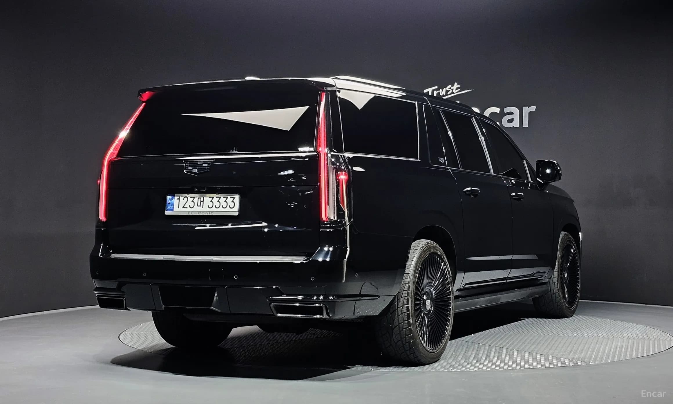 Escalade 5th Generation