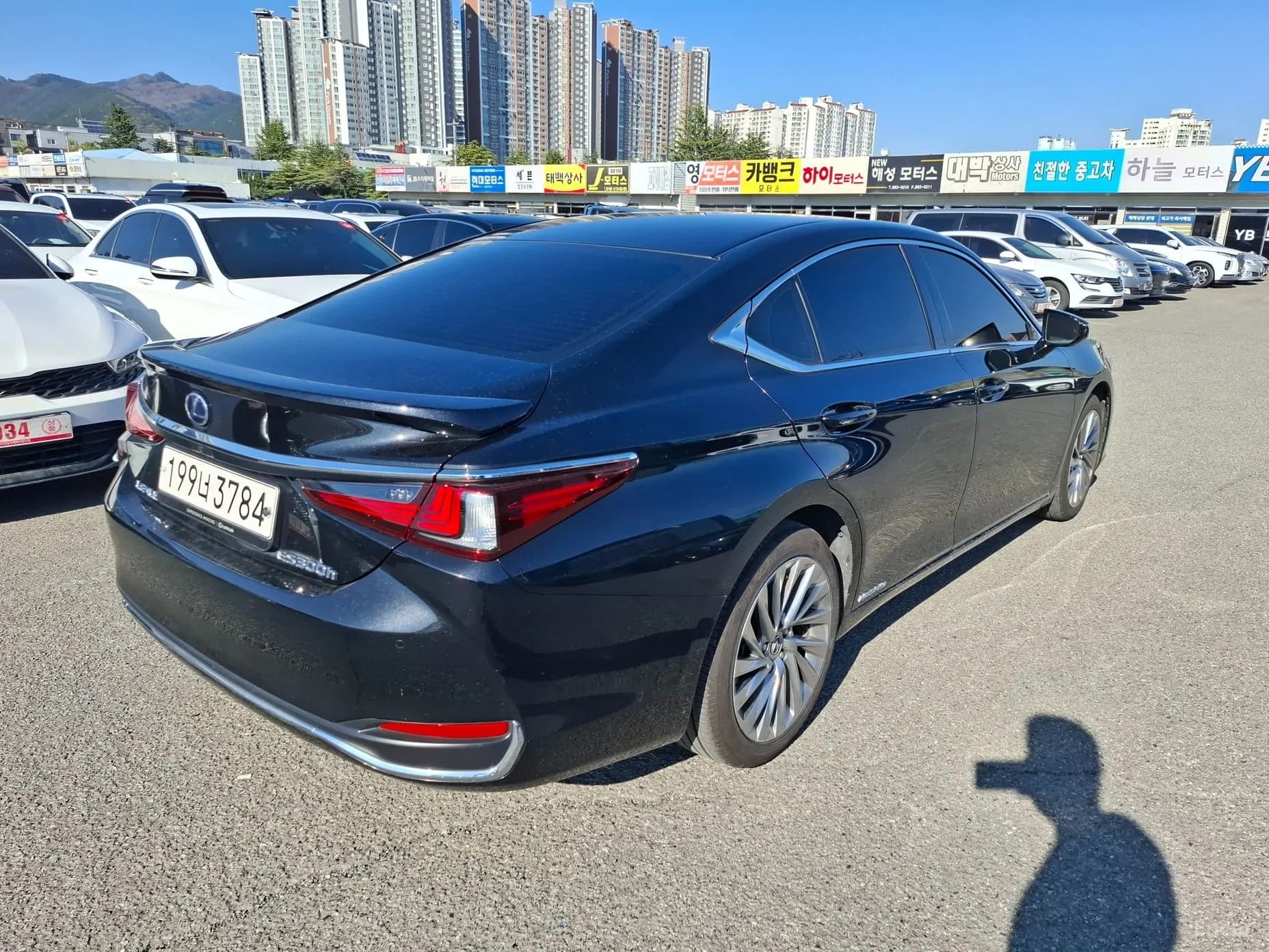 ES300h 7th Generation
