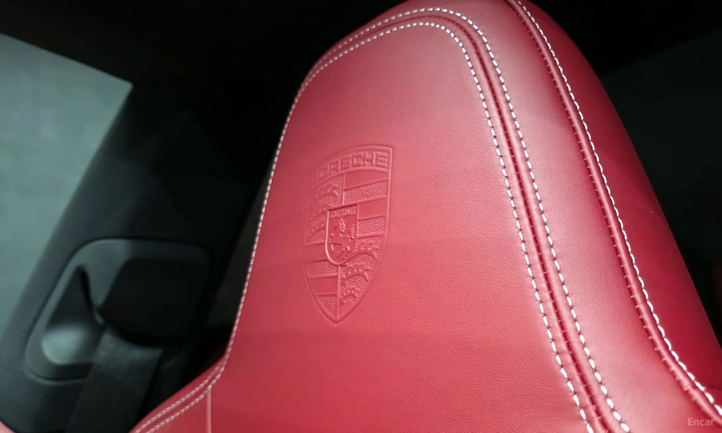 911 (992)