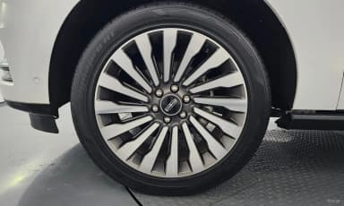 Navigator 4th generation