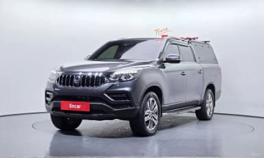 Rexton Sports Khan