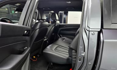 Rexton Sports Khan