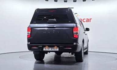 Rexton Sports Khan