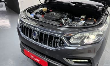 Rexton Sports Khan