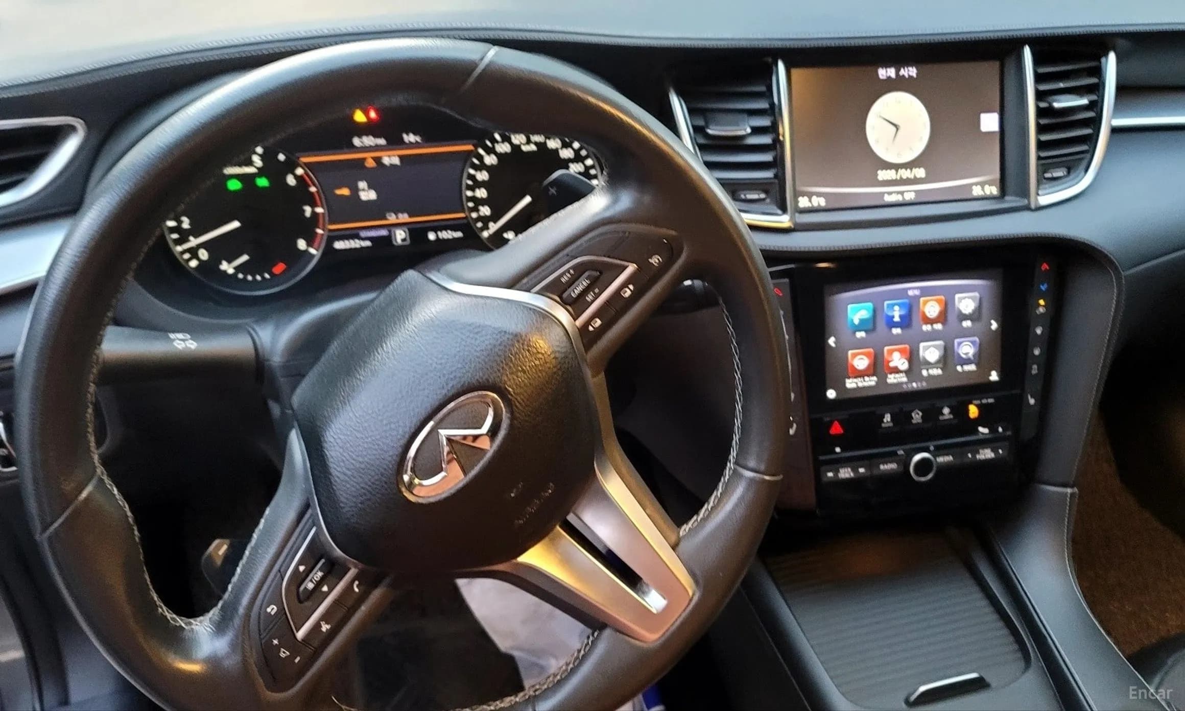QX50 (P71A)