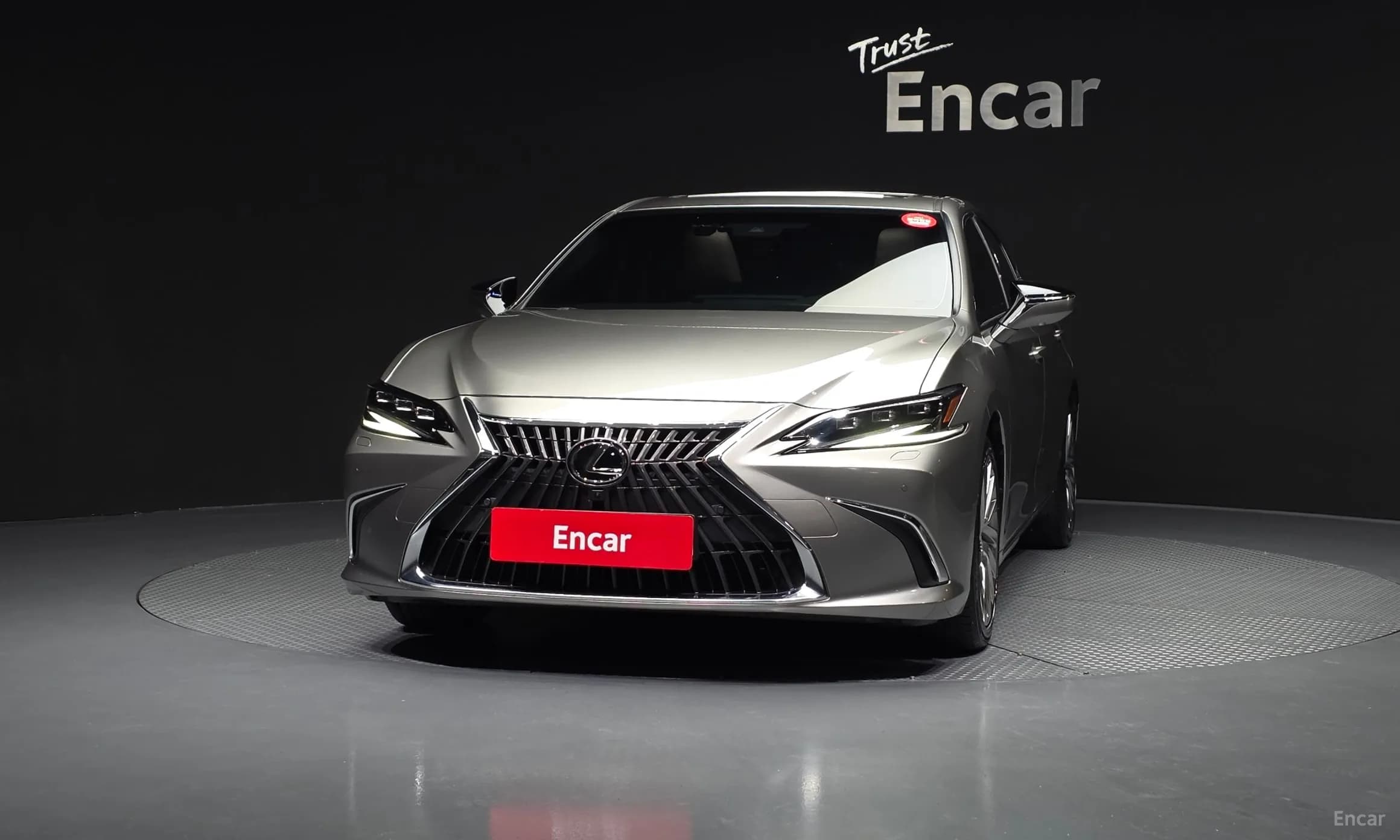 ES300h 7th Generation