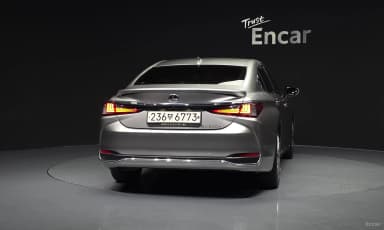 ES300h 7th Generation