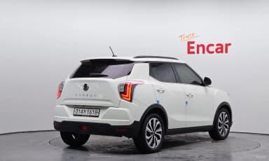 Berry New Tivoli