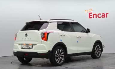 Berry New Tivoli