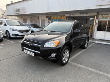 RAV4