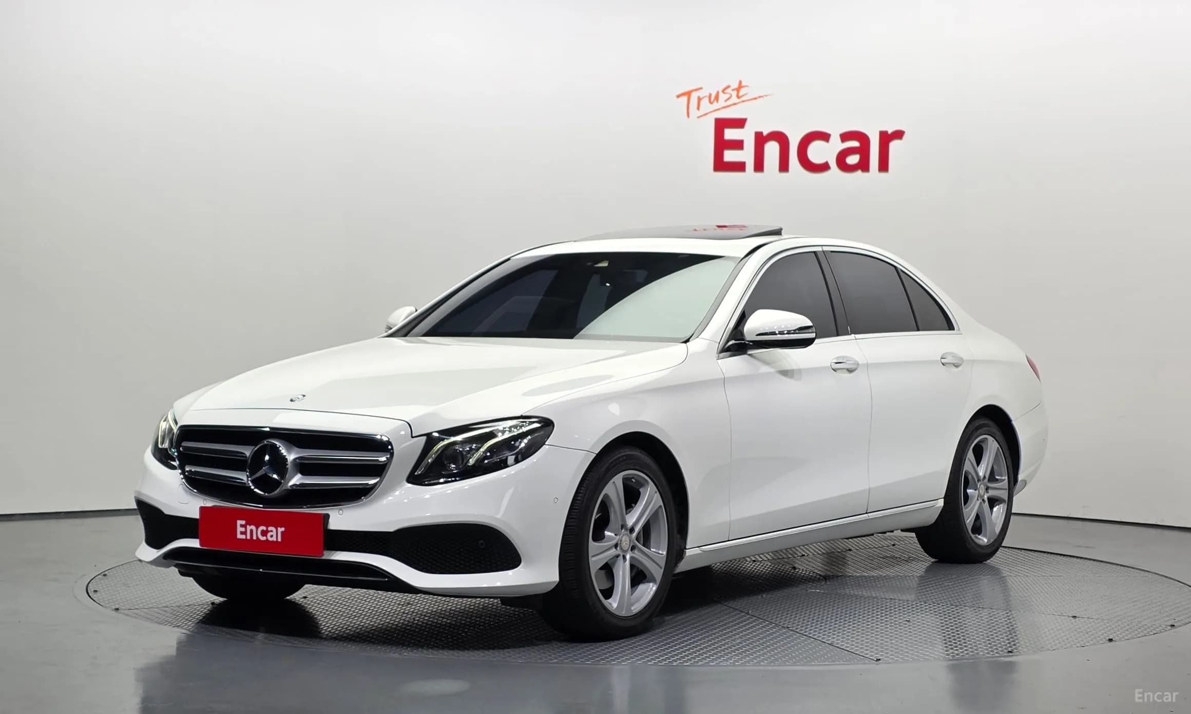 E-Class W213