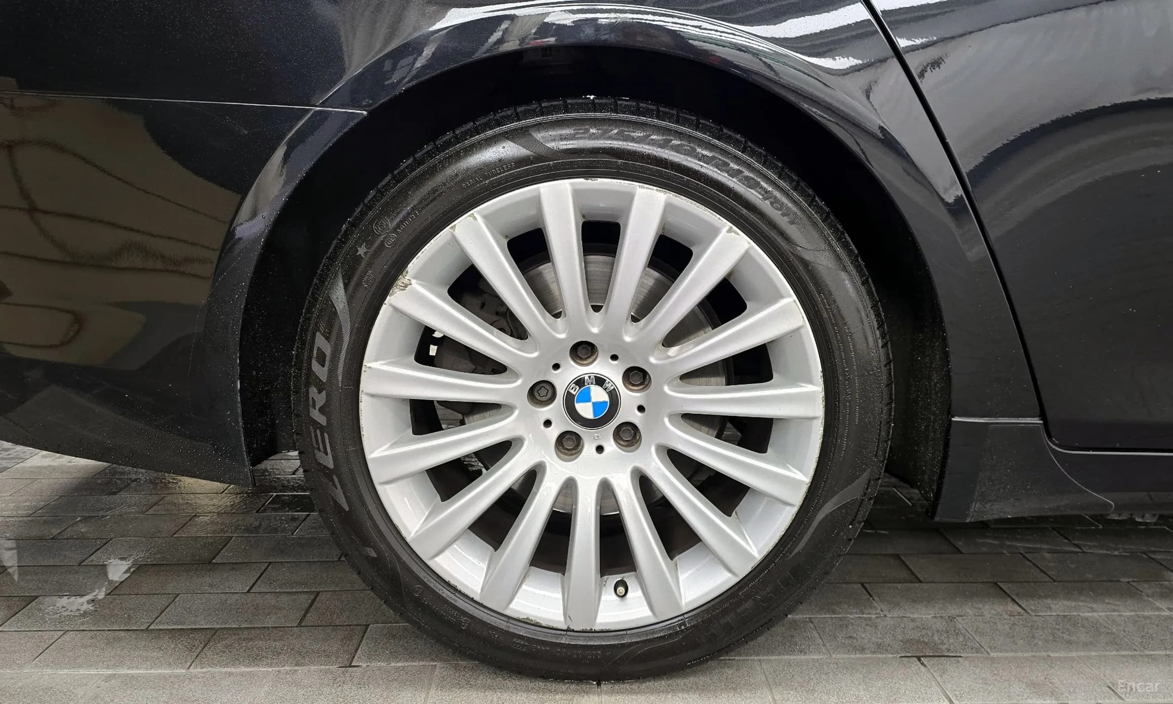 7 Series (F01)