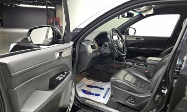 G4 Rexton
